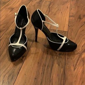 White House Black Market heels size 6